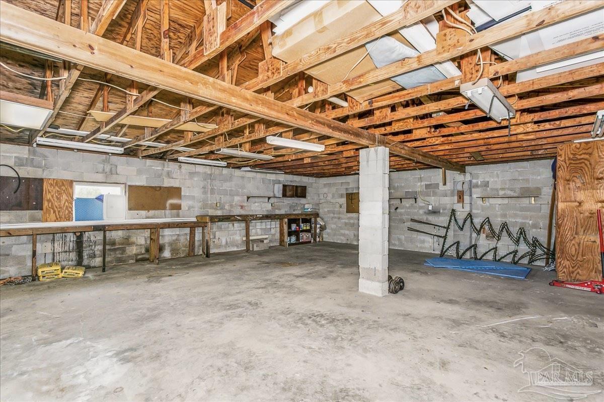 5322 Richard Rd