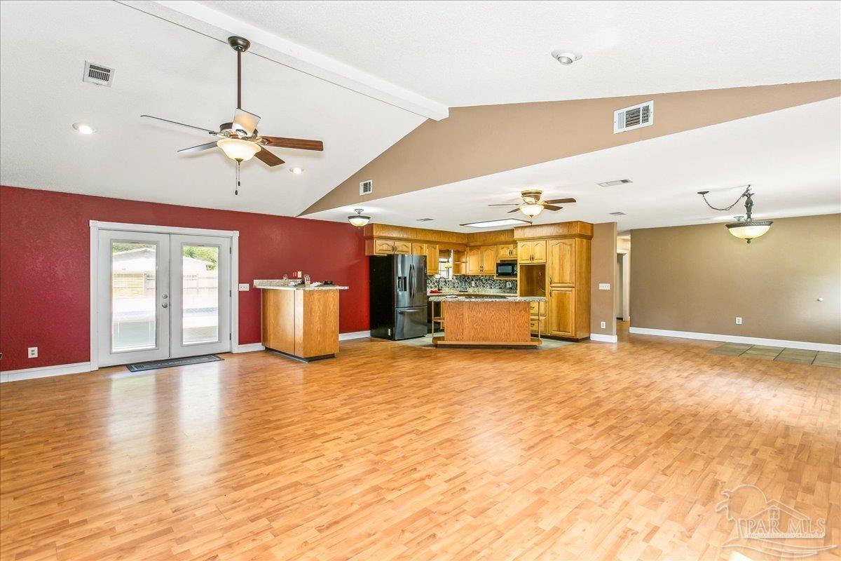 5322 Richard Rd