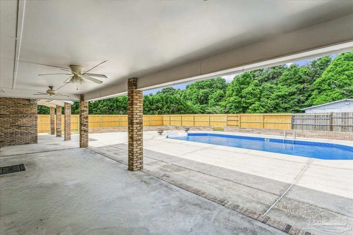 5322 Richard Rd