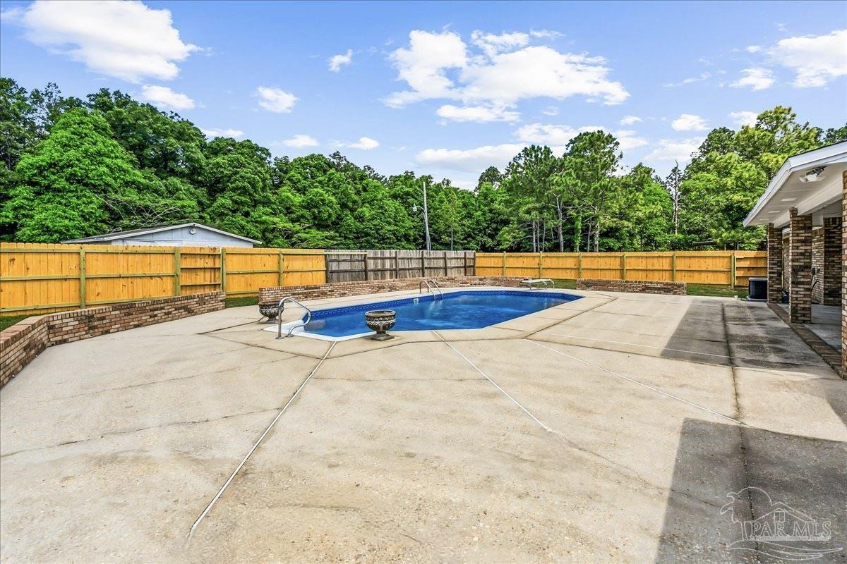5322 Richard Rd