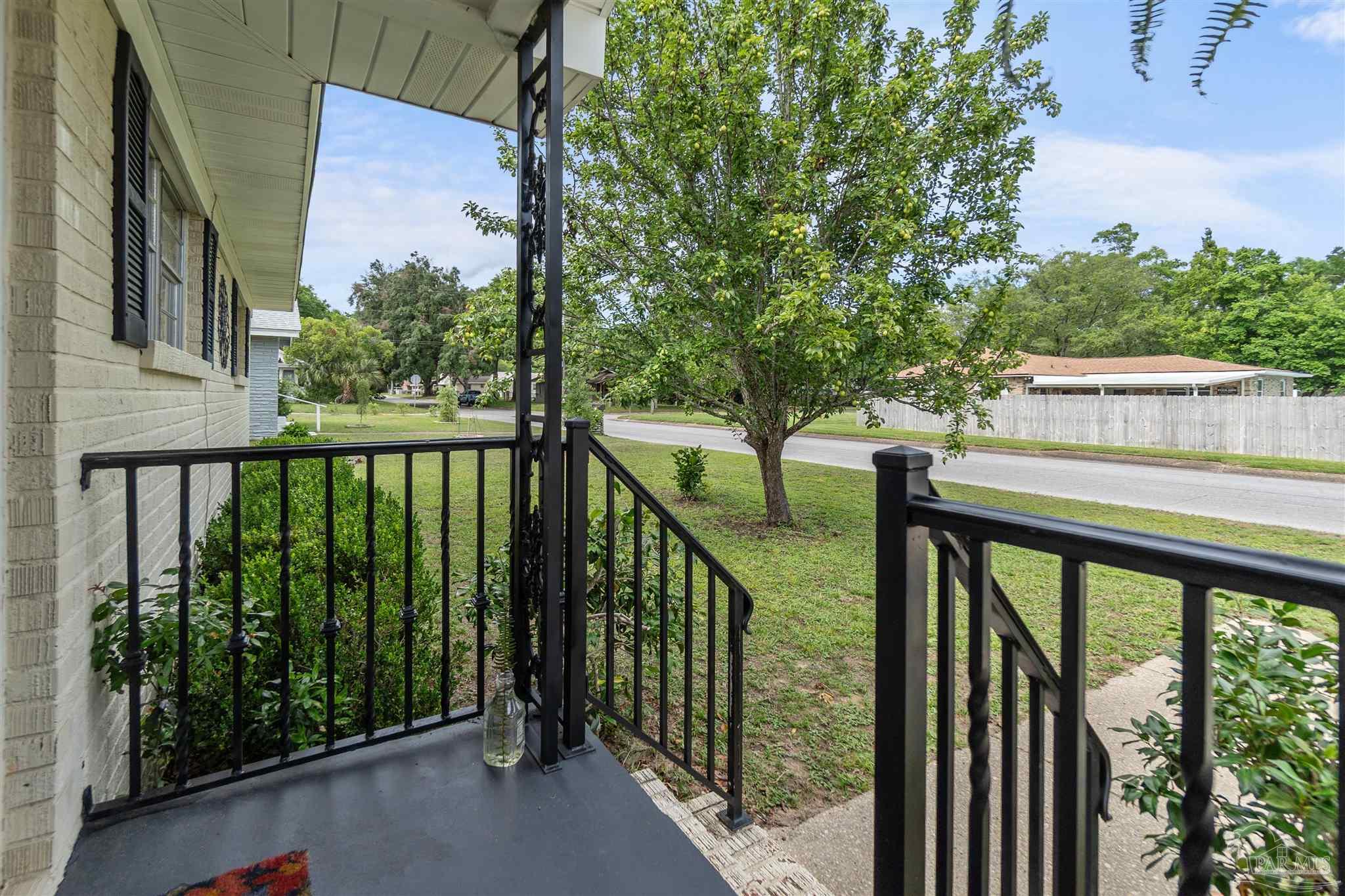 817 Watson Ave