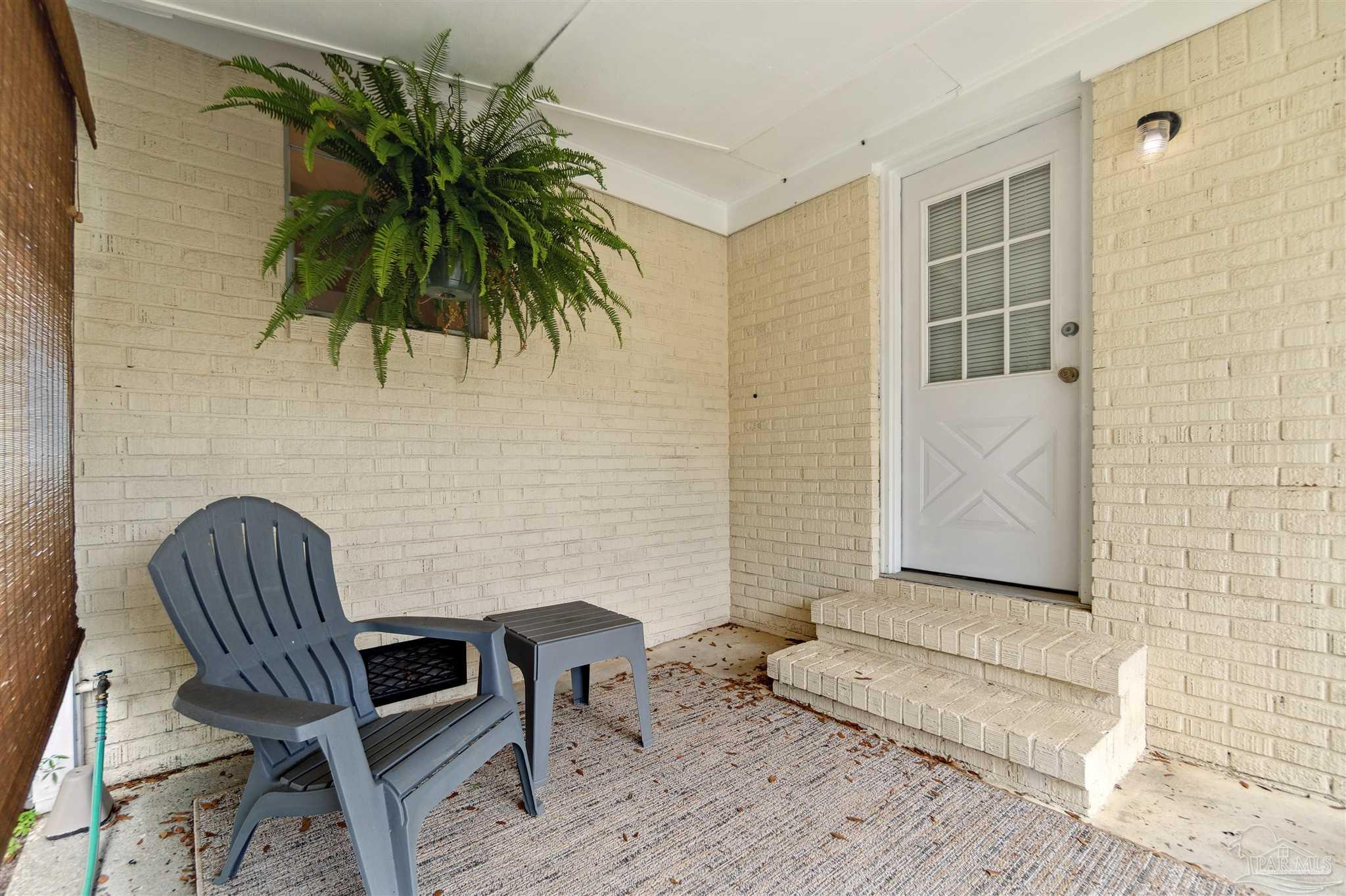 817 Watson Ave