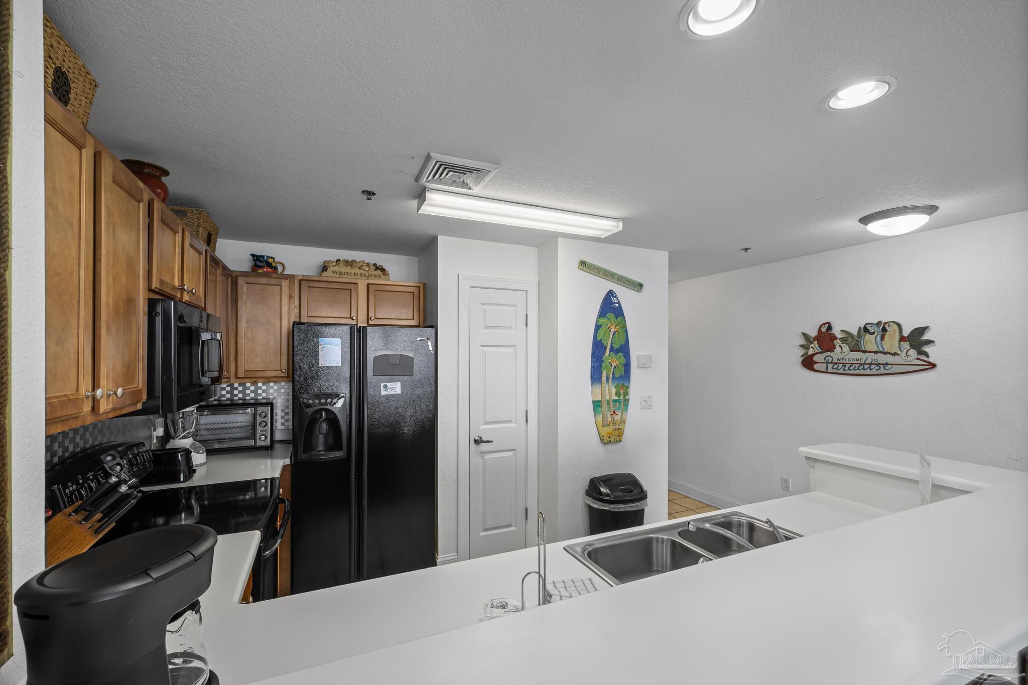 850 Ft Pickens Rd # 1230