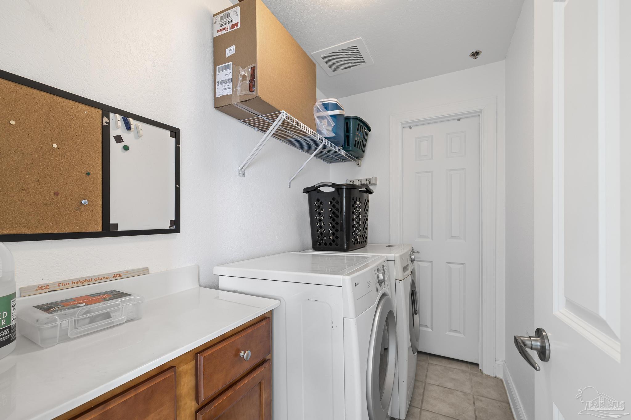 850 Ft Pickens Rd # 1230