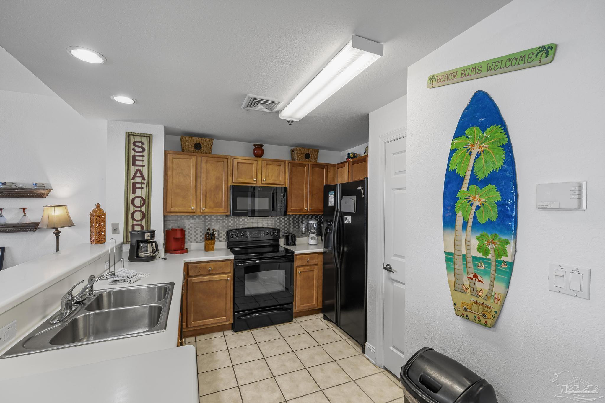 850 Ft Pickens Rd # 1230