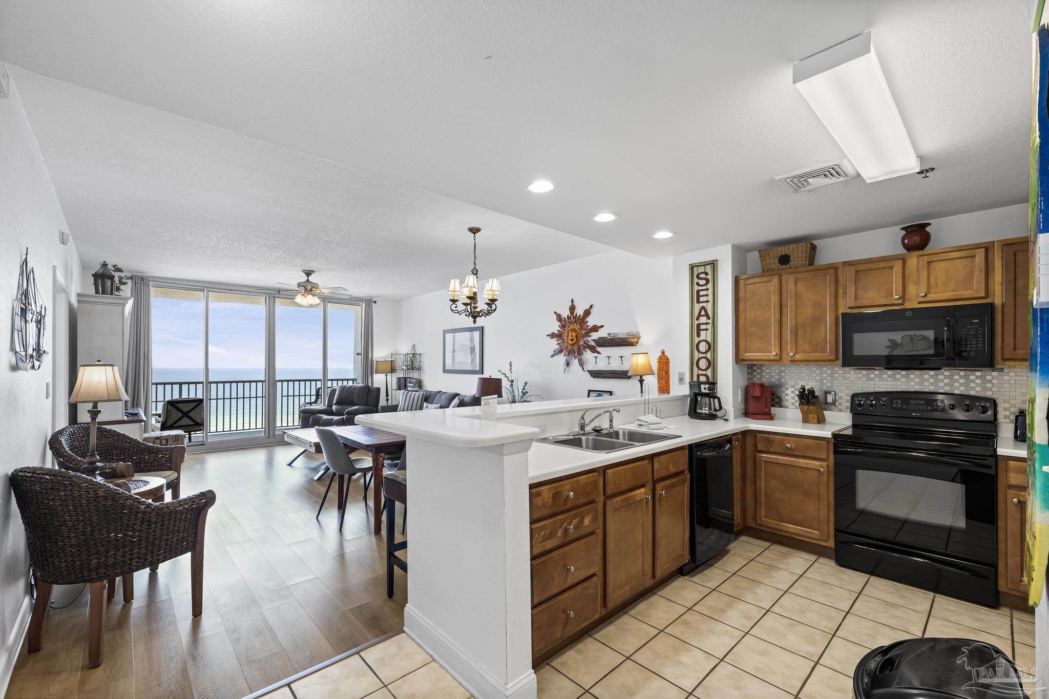 850 Ft Pickens Rd # 1230