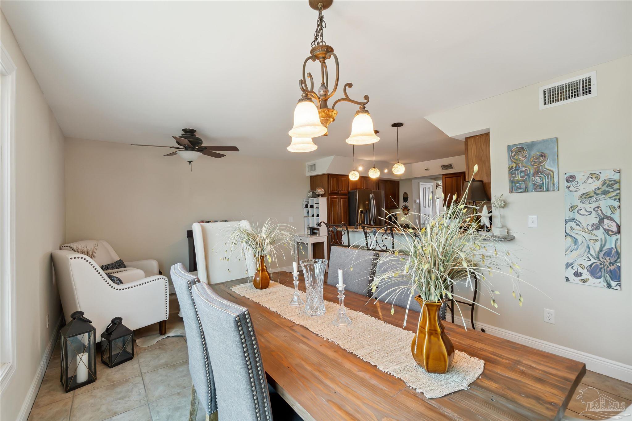 404 Ft Pickens Rd