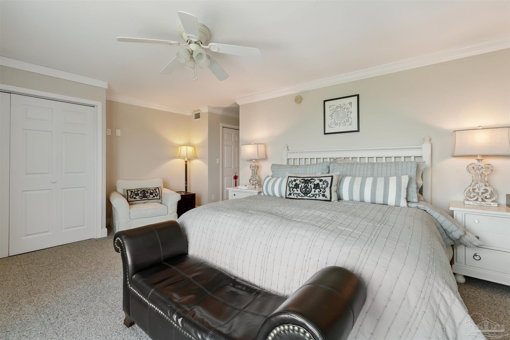 404 Ft Pickens Rd