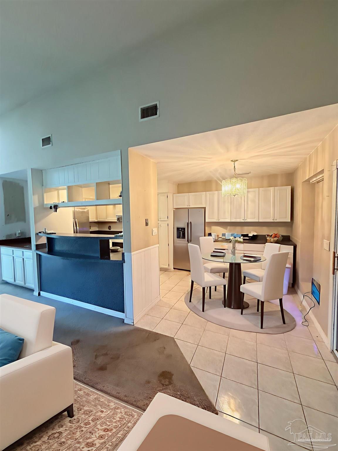 2626 Tinosa Cir