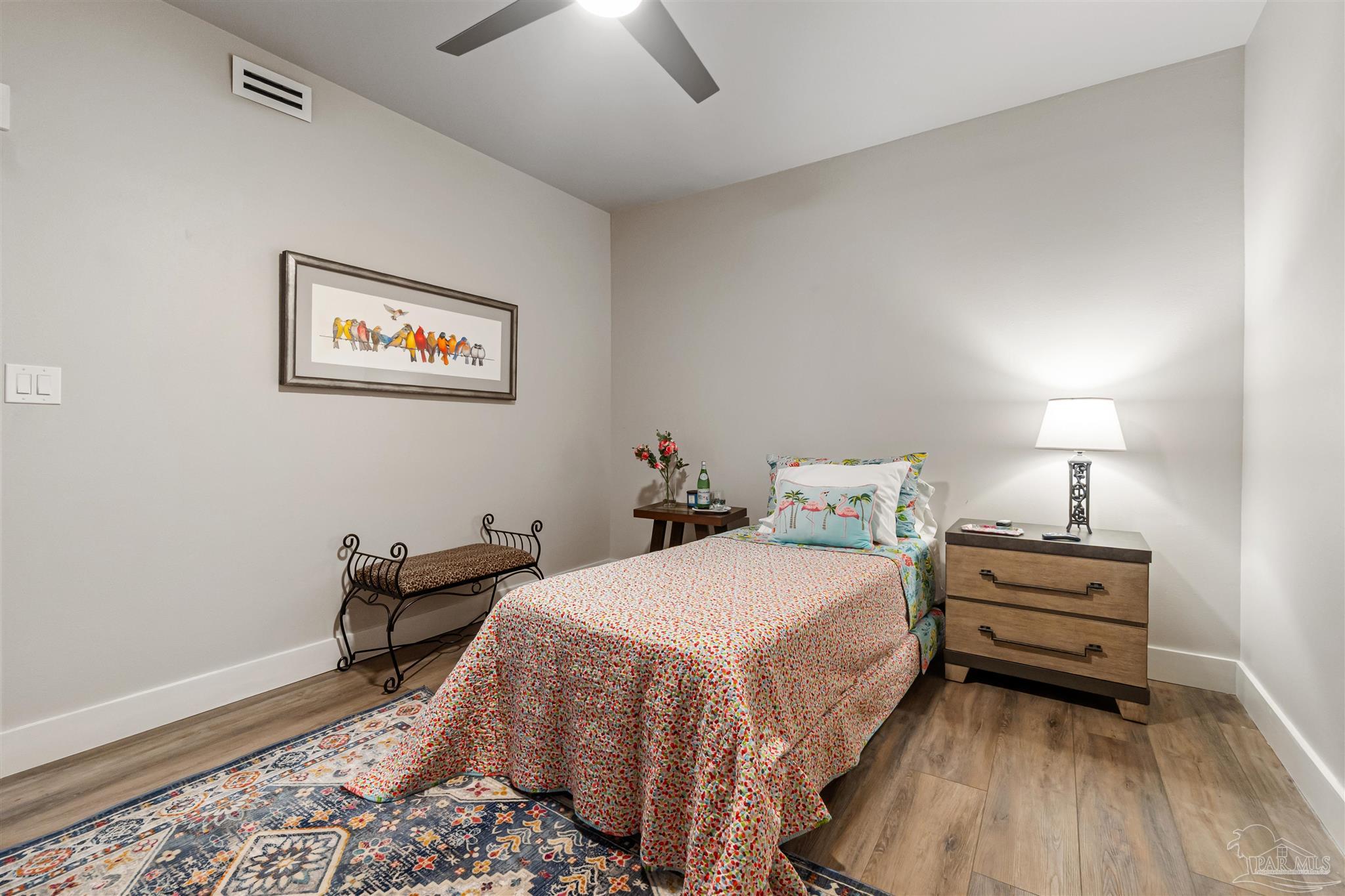 70 Baybridge Dr