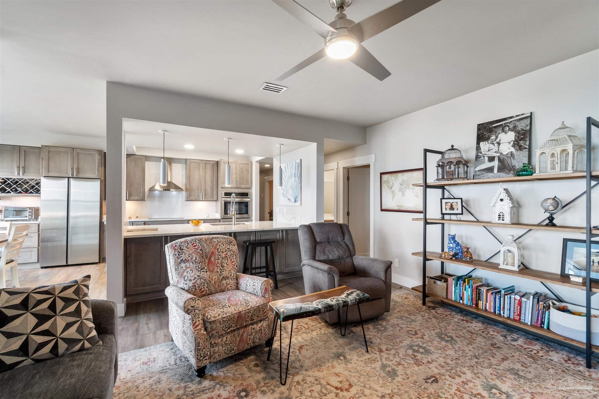 70 Baybridge Dr