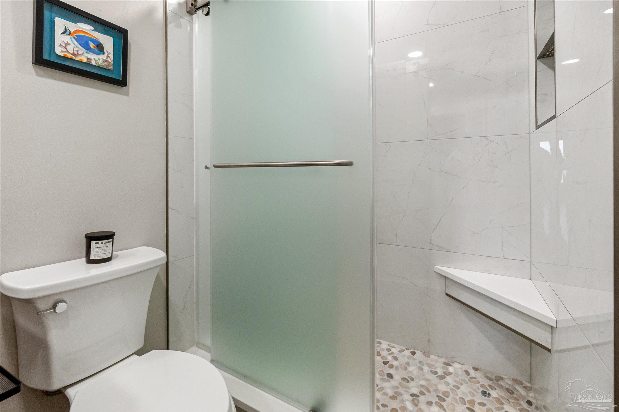 70 Baybridge Dr
