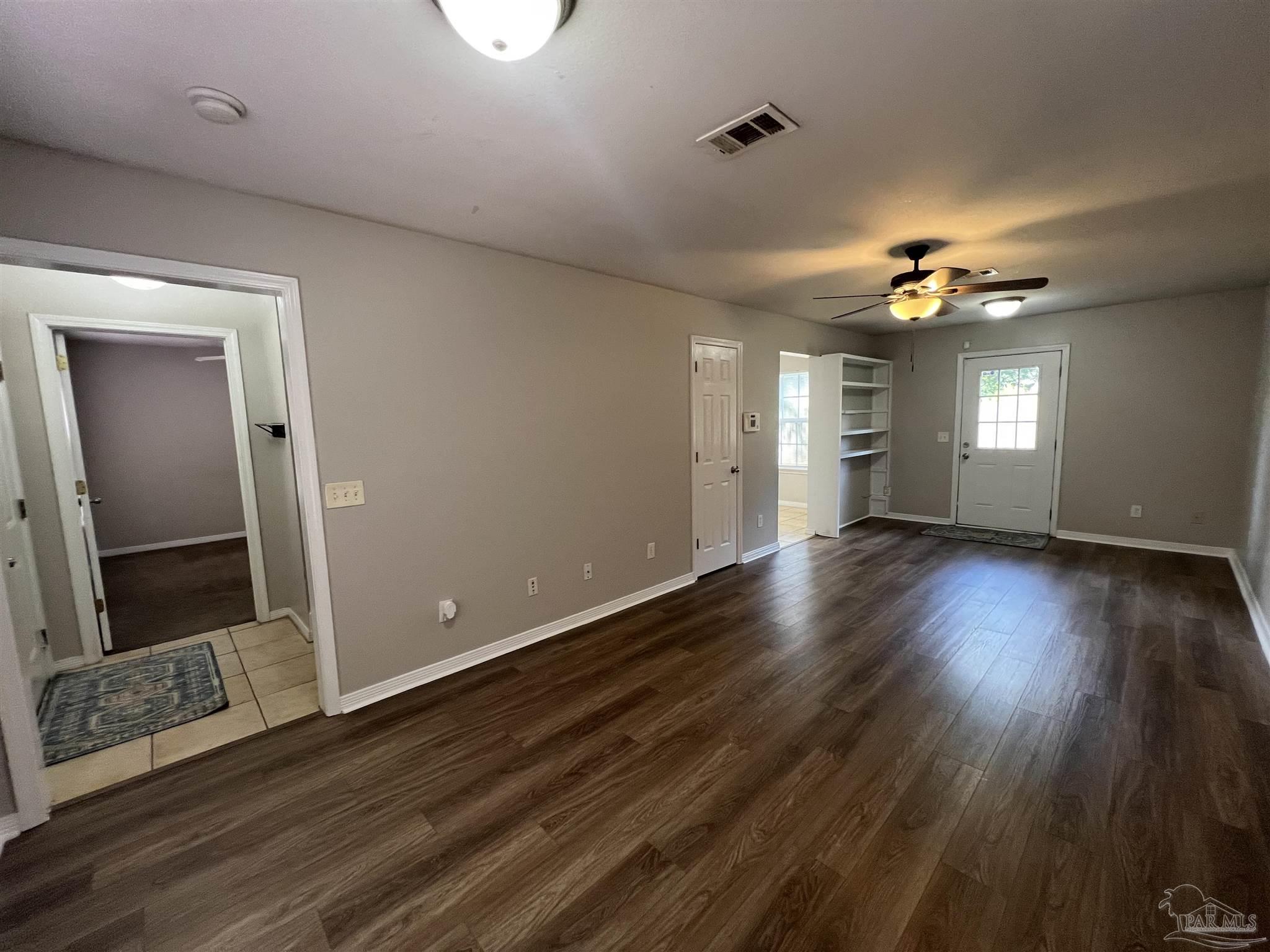 7100 Heather Oaks Dr