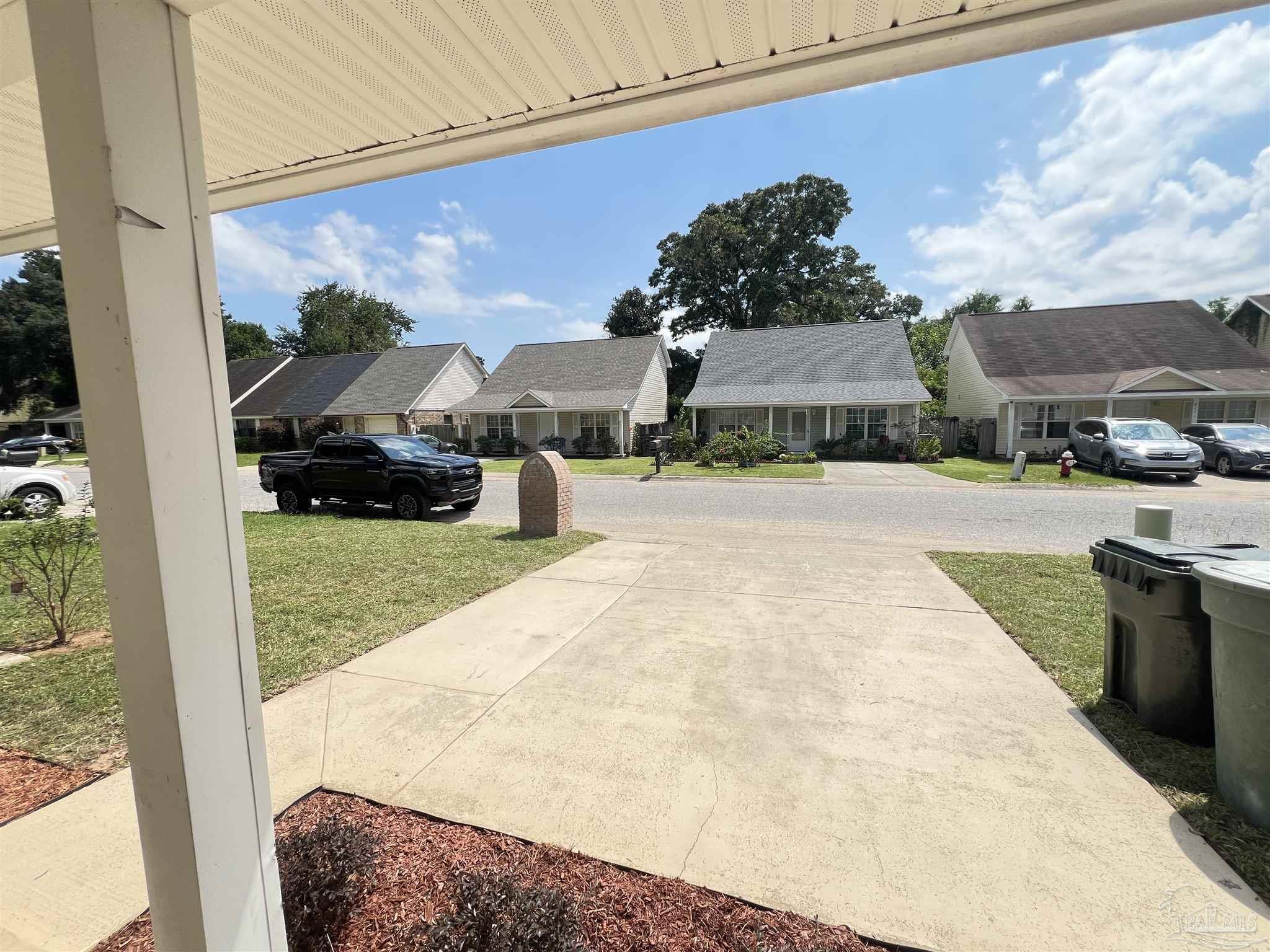 7100 Heather Oaks Dr