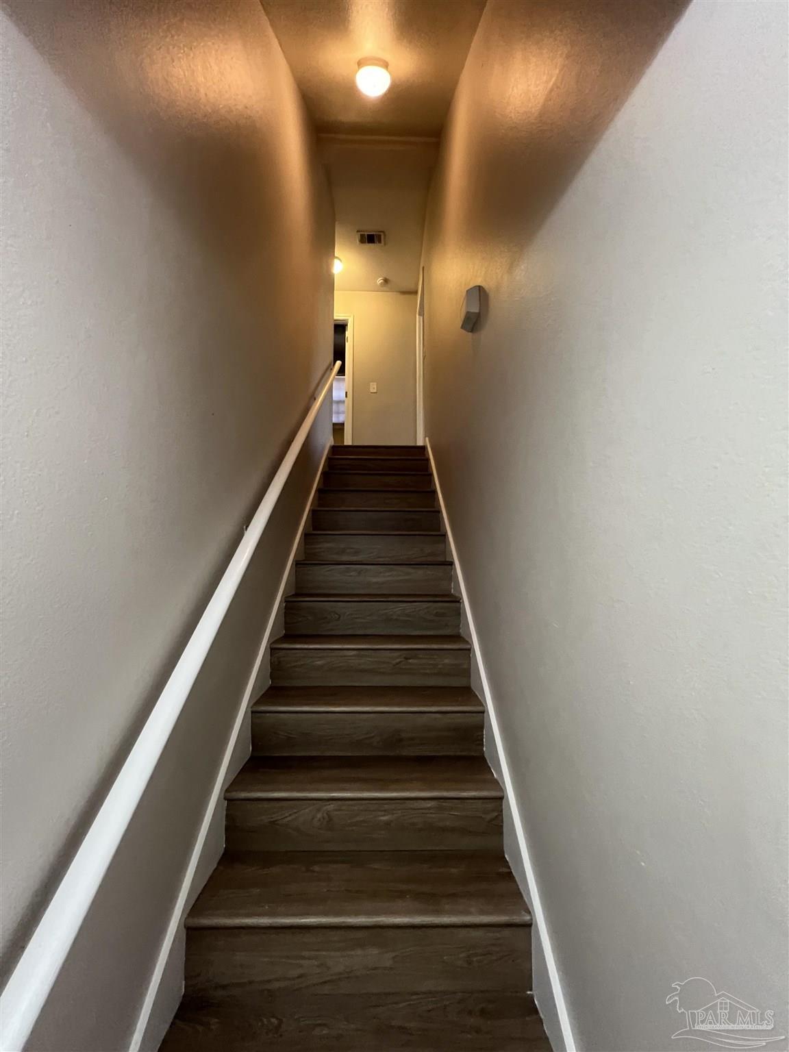 7100 Heather Oaks Dr