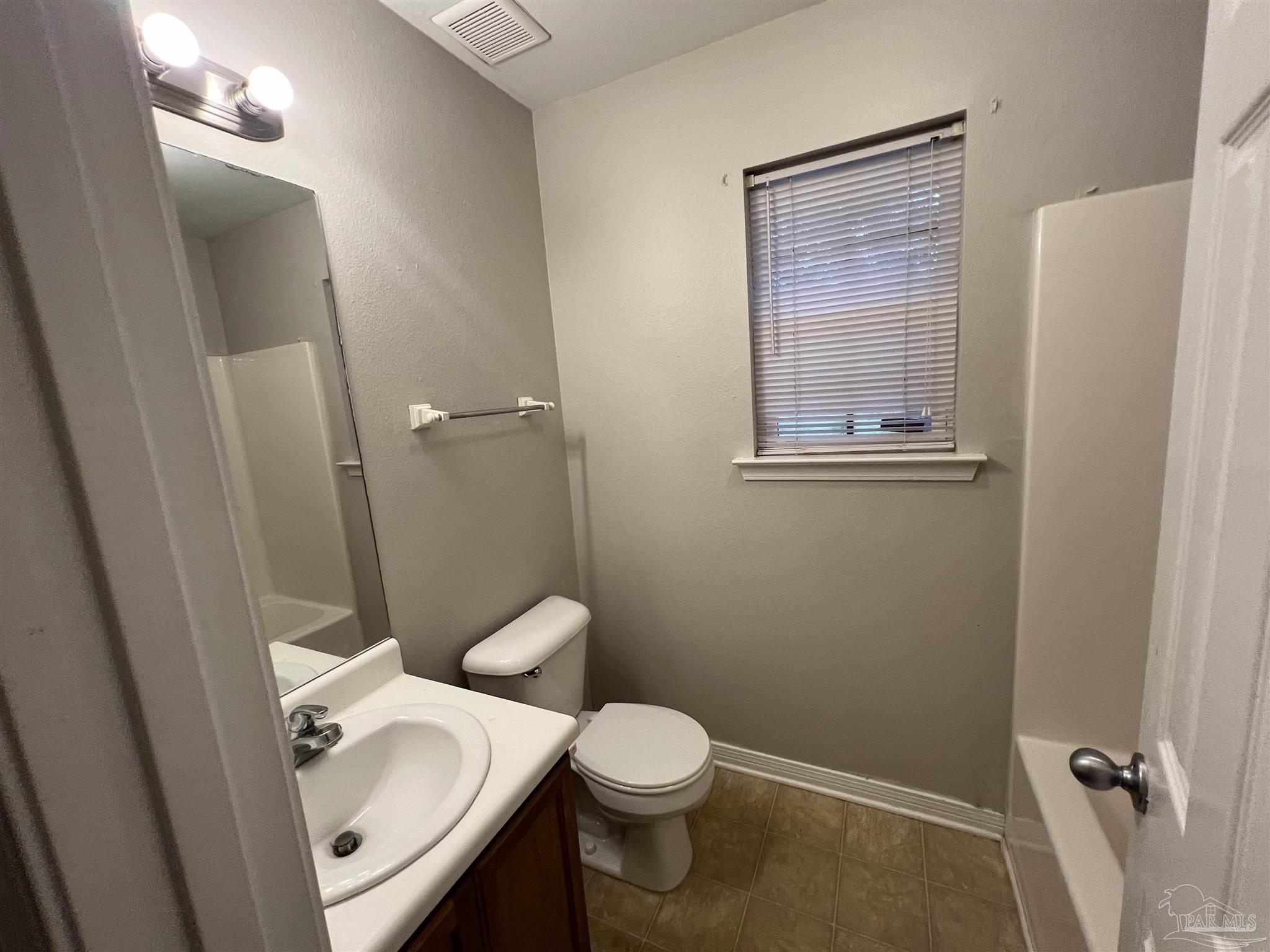 7100 Heather Oaks Dr