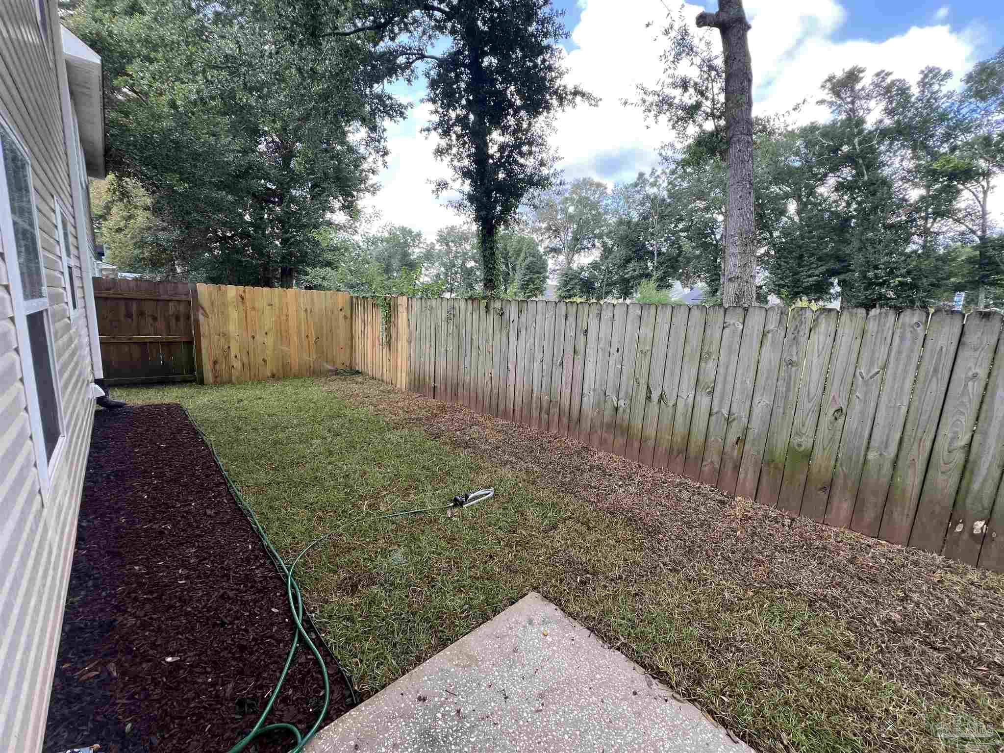 7100 Heather Oaks Dr