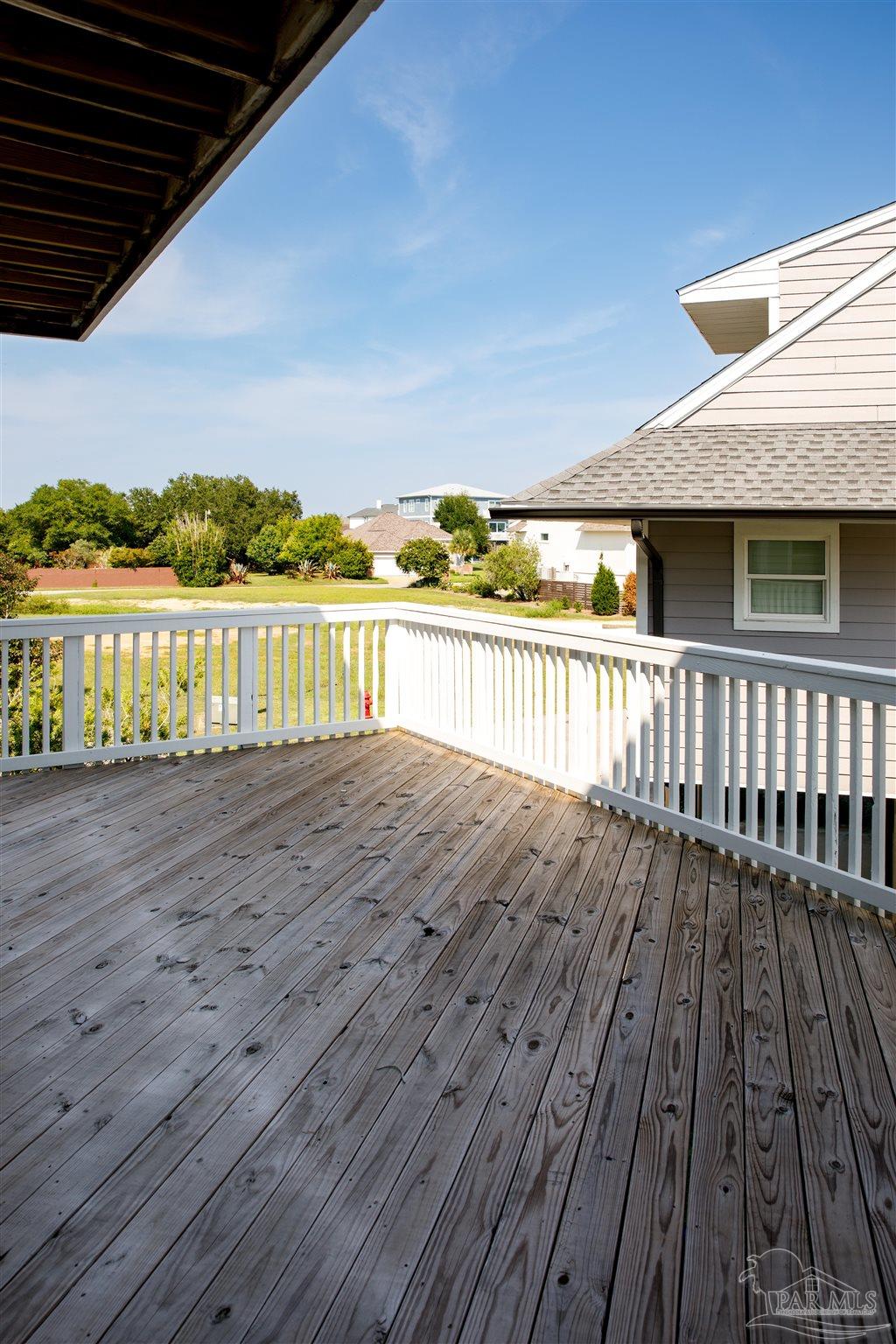 113 Bayshore Dr