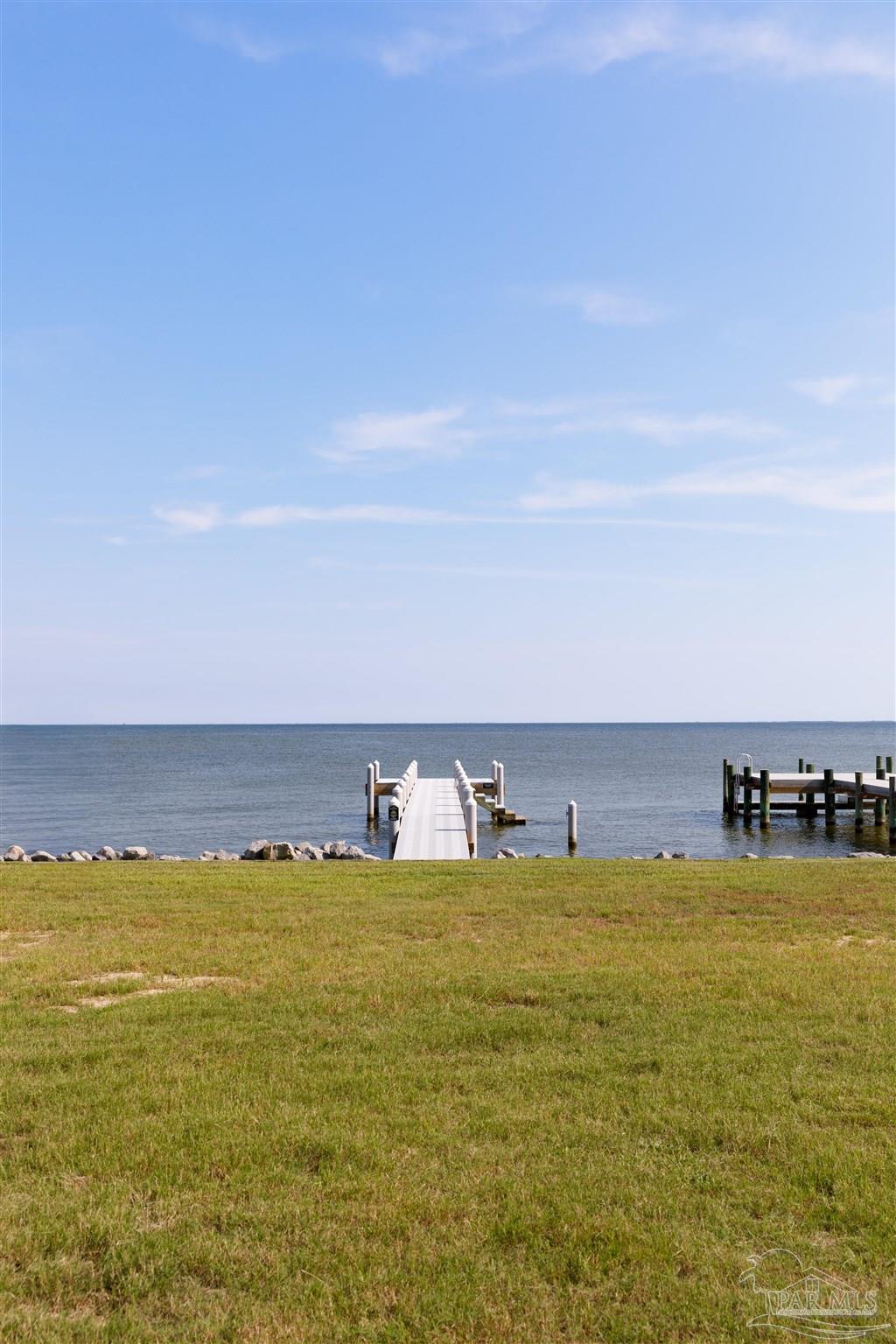113 Bayshore Dr