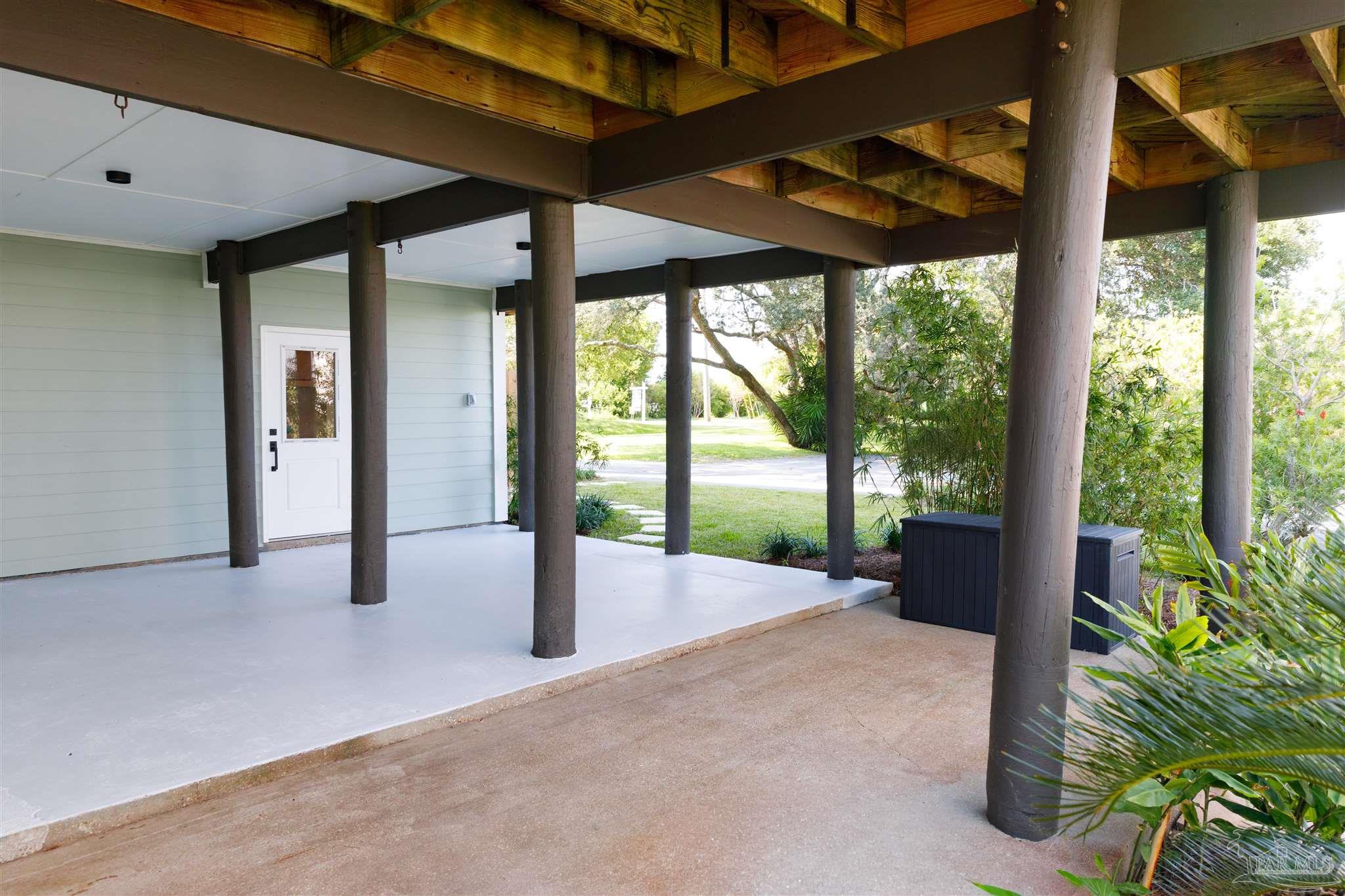 113 Bayshore Dr
