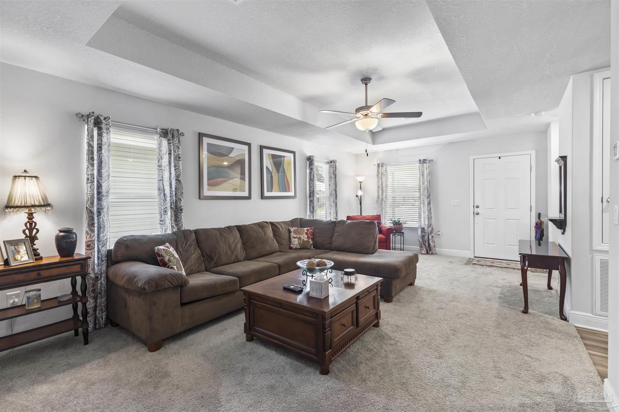 400 Hilburn Ln