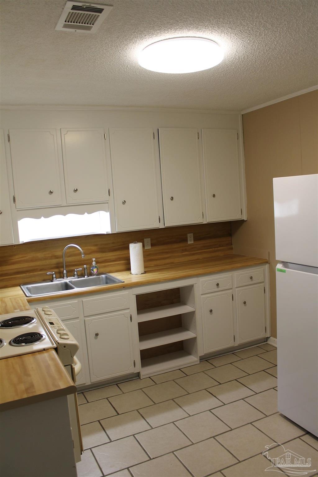 2605 Talbert St # B Unit: A & B