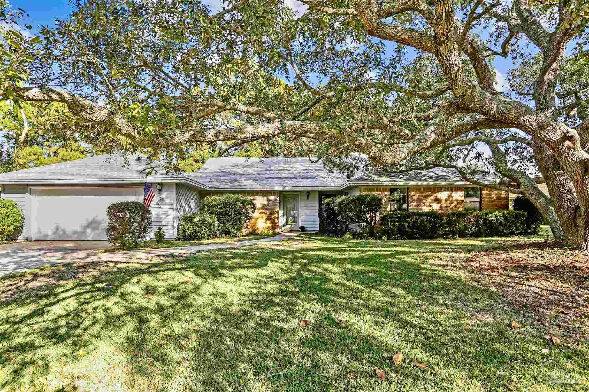1328 Tiger Ln