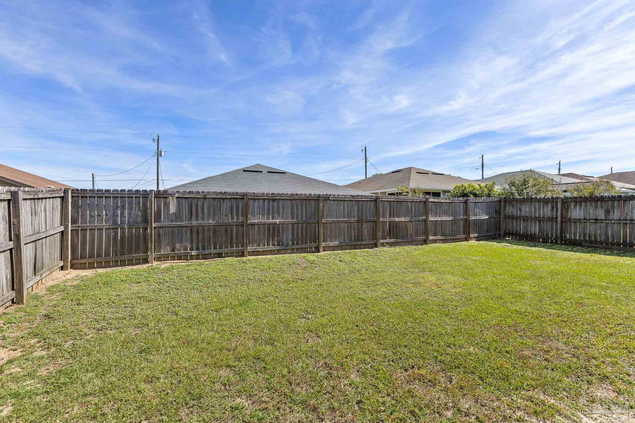 10650 Senegal Dr, Pensacola