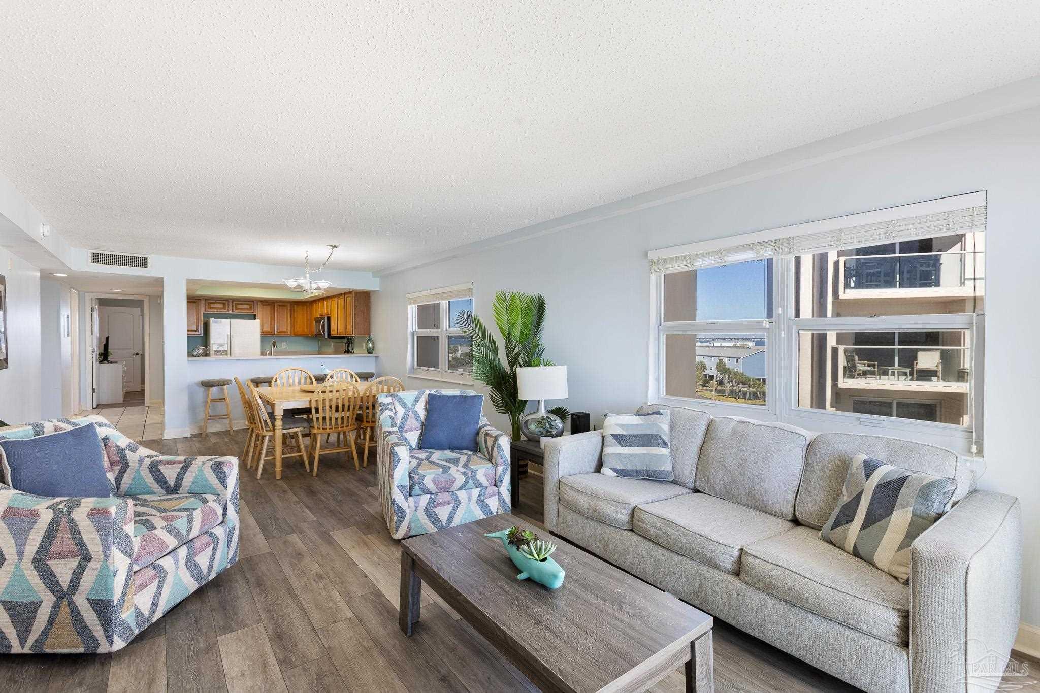 1600 Via Deluna Dr # B Unit: 501-B