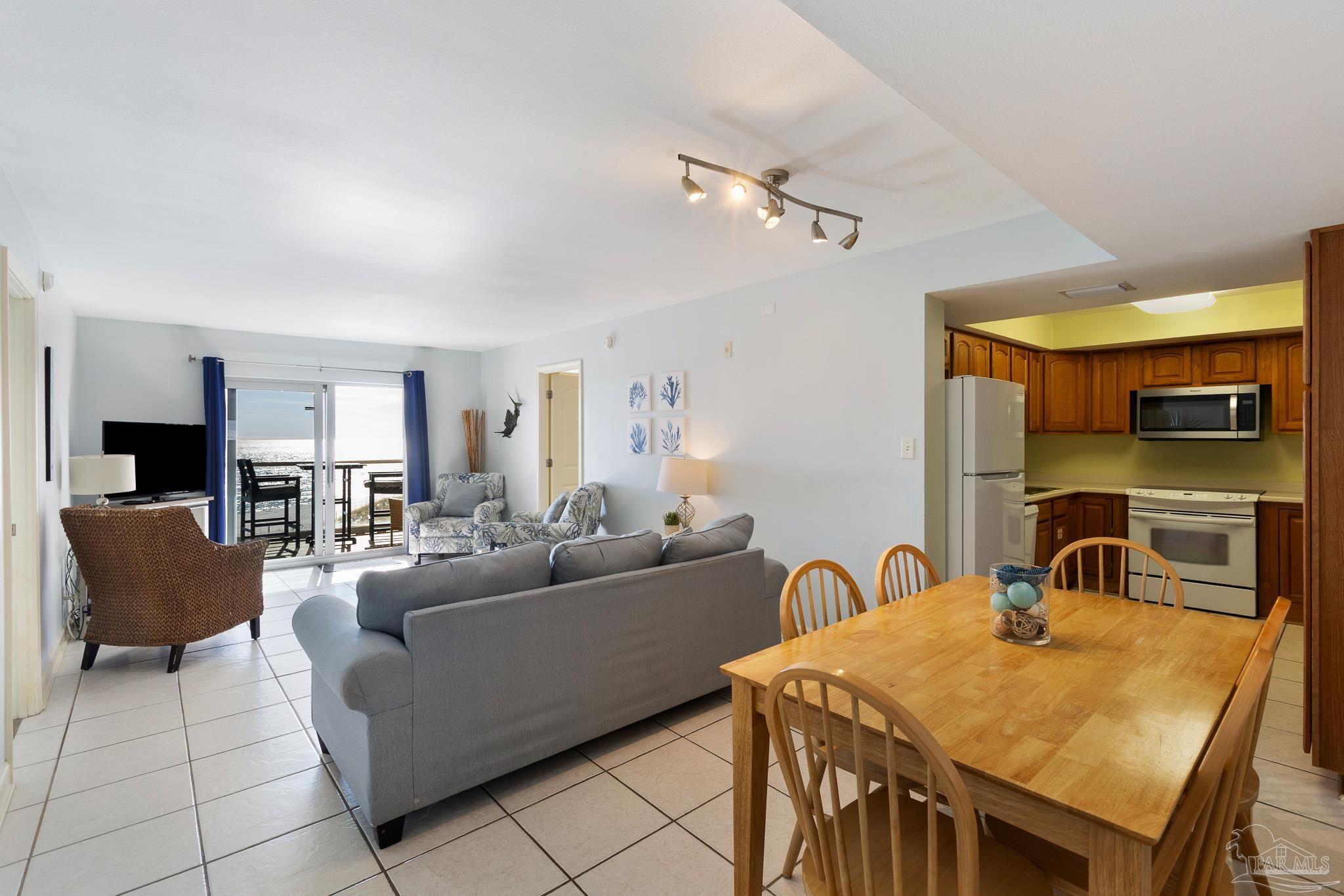 1600 Via Deluna Dr # A Unit: 507-A