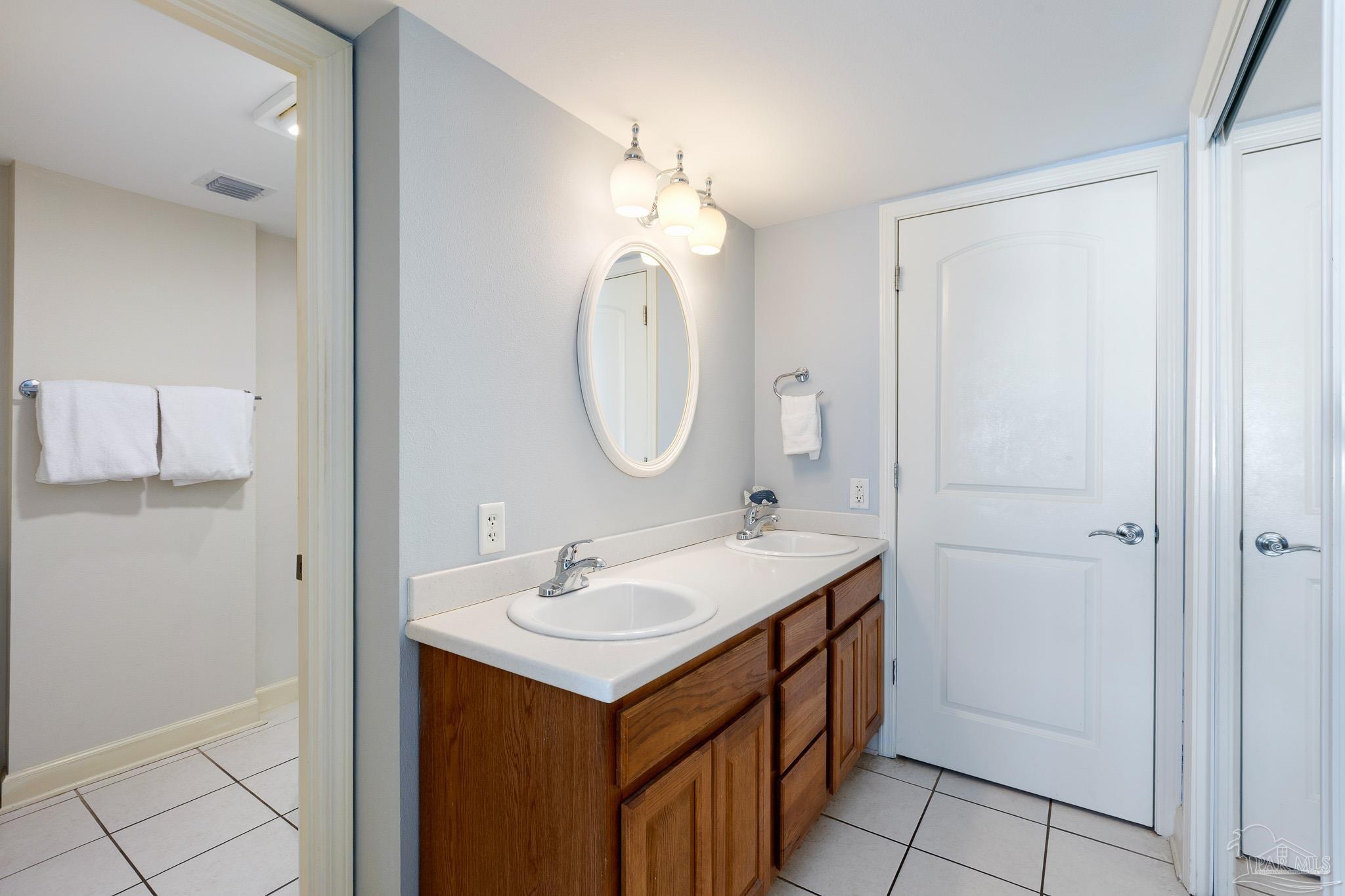 1600 Via Deluna Dr # A Unit: 507-A