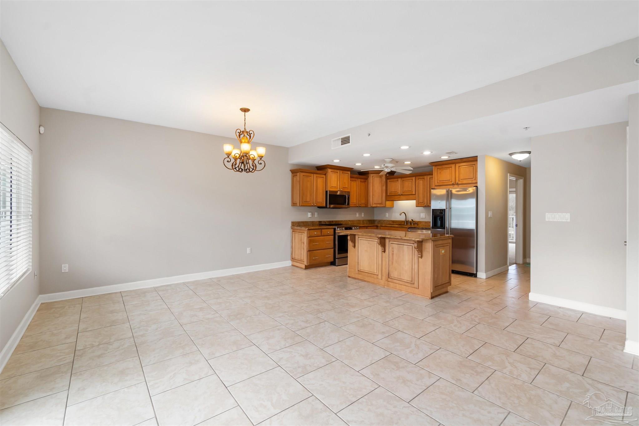 952 Sound Harbor Cir