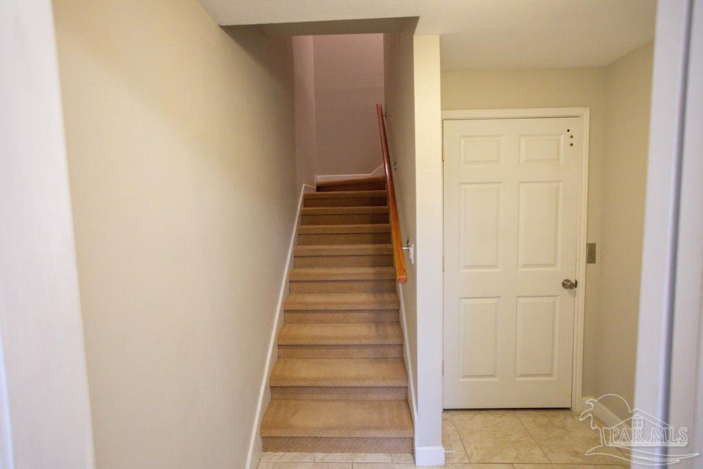 952 Sound Harbor Cir