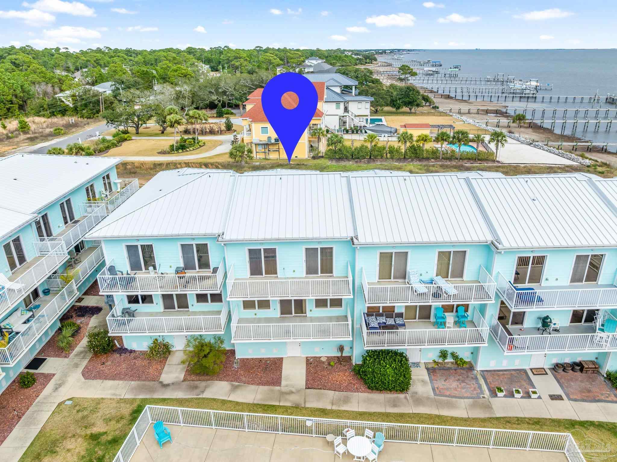 952 Sound Harbor Cir