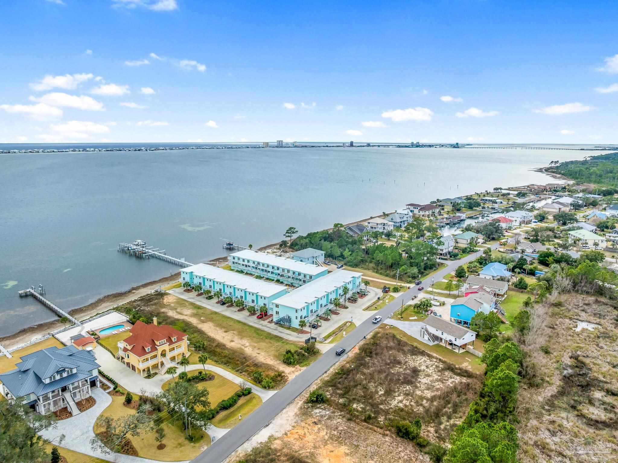 952 Sound Harbor Cir