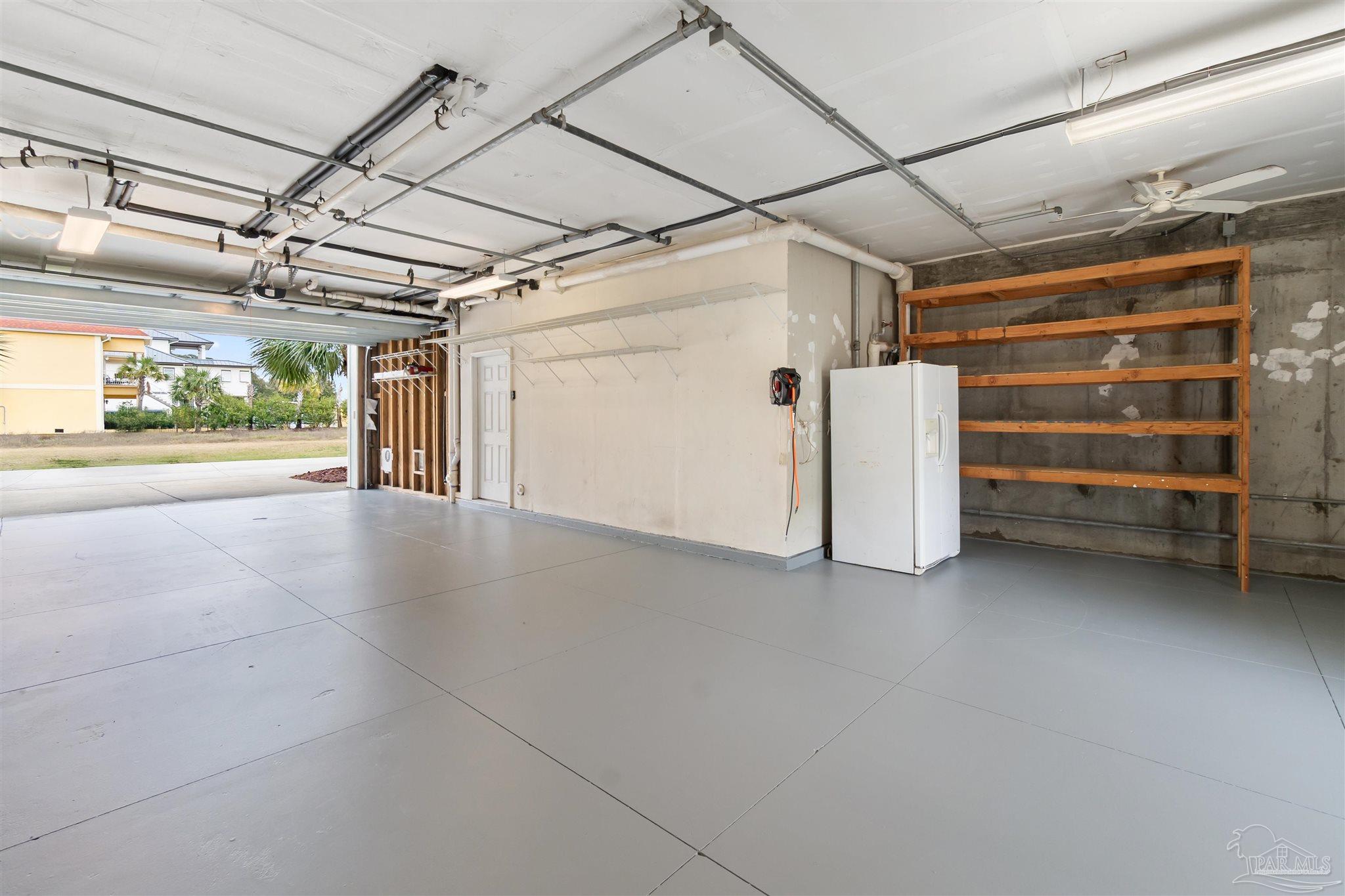 952 Sound Harbor Cir