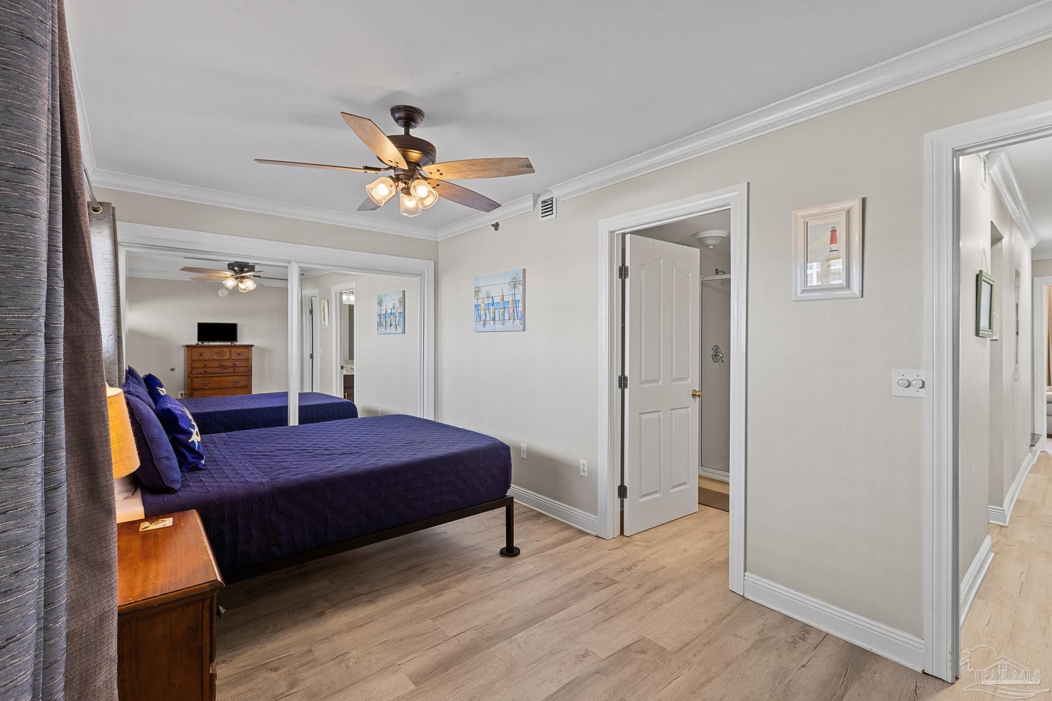 955 Ft Pickens Rd # I