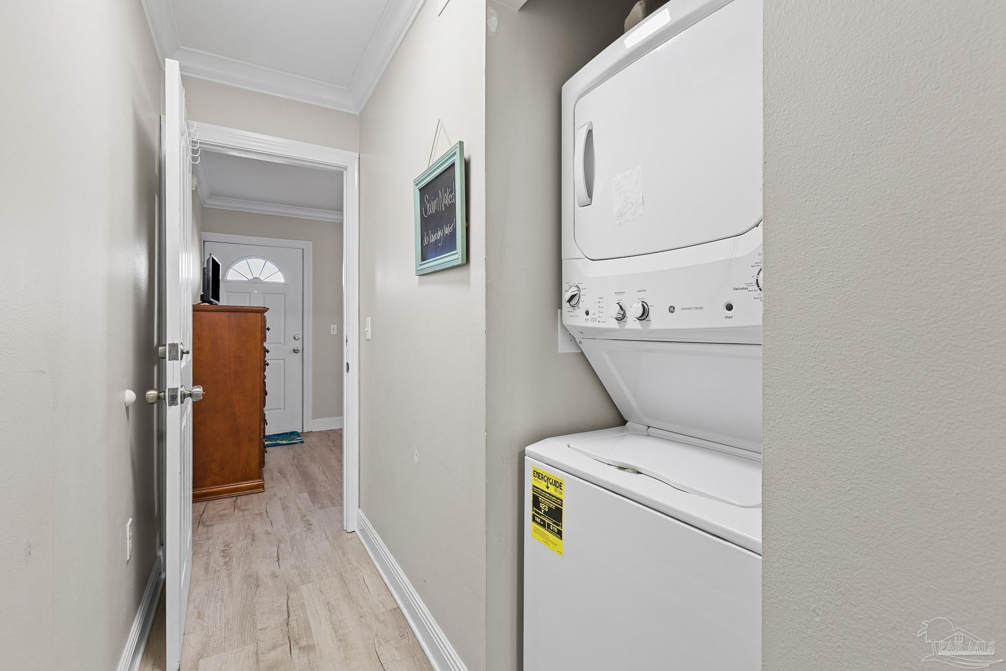 955 Ft Pickens Rd # I