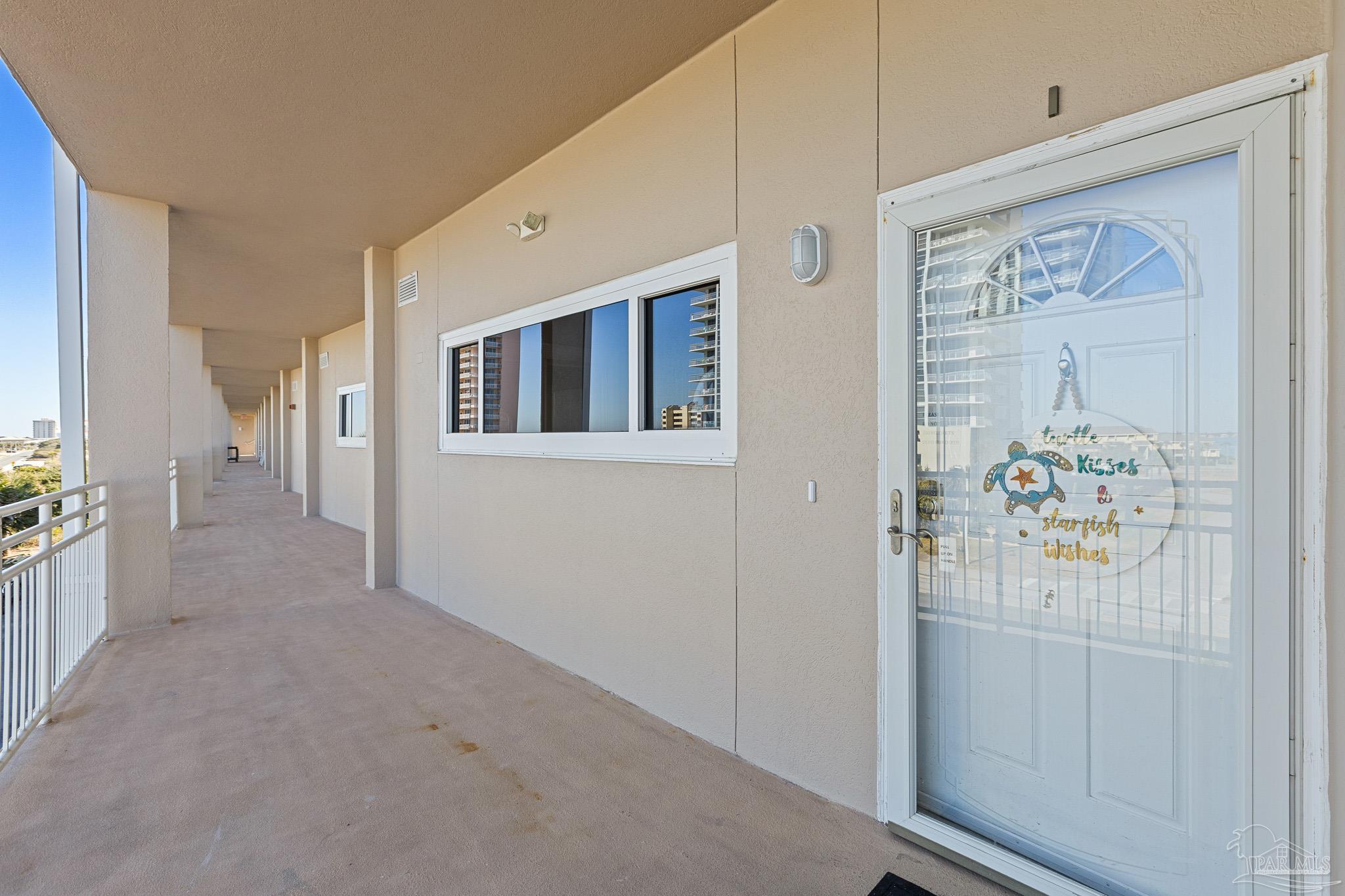 955 Ft Pickens Rd # I