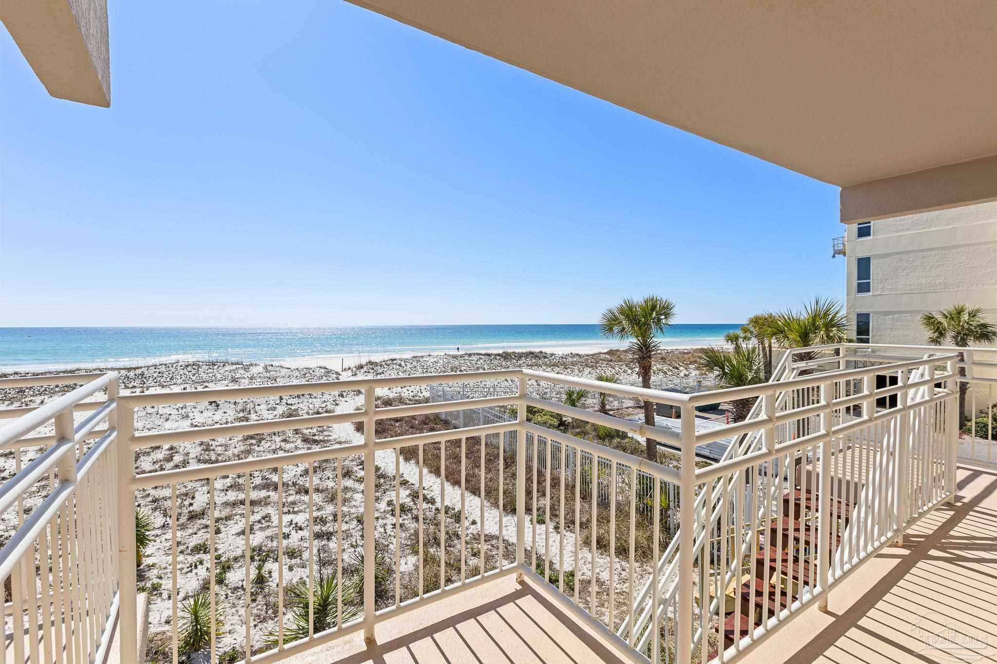 955 Ft Pickens Rd # I