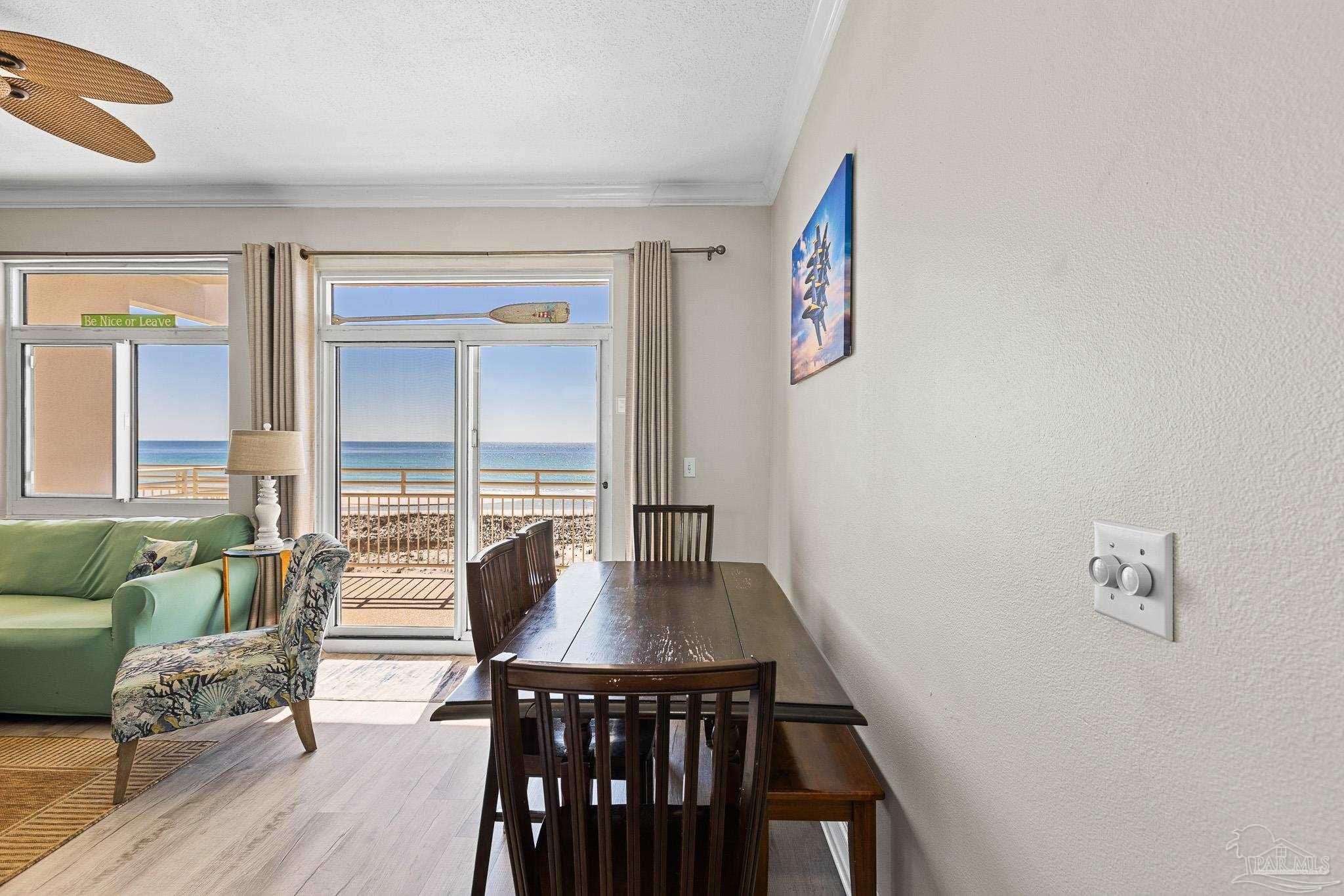 955 Ft Pickens Rd # I