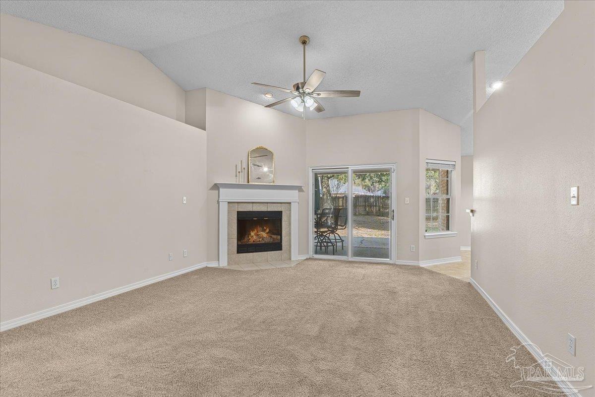 4882 Pineview Ridge Rd