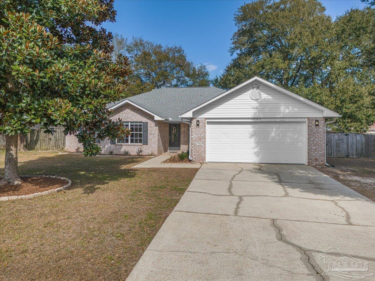 4882 Pineview Ridge Rd