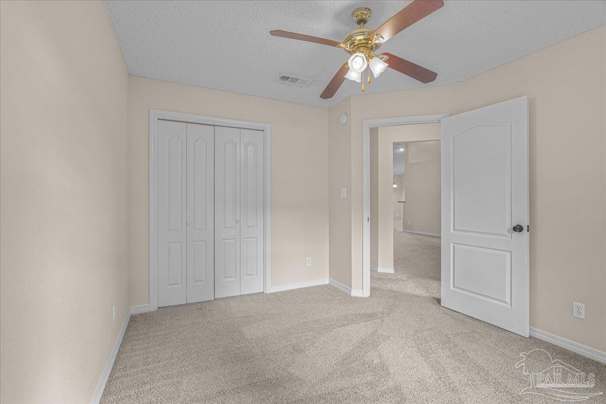 4882 Pineview Ridge Rd