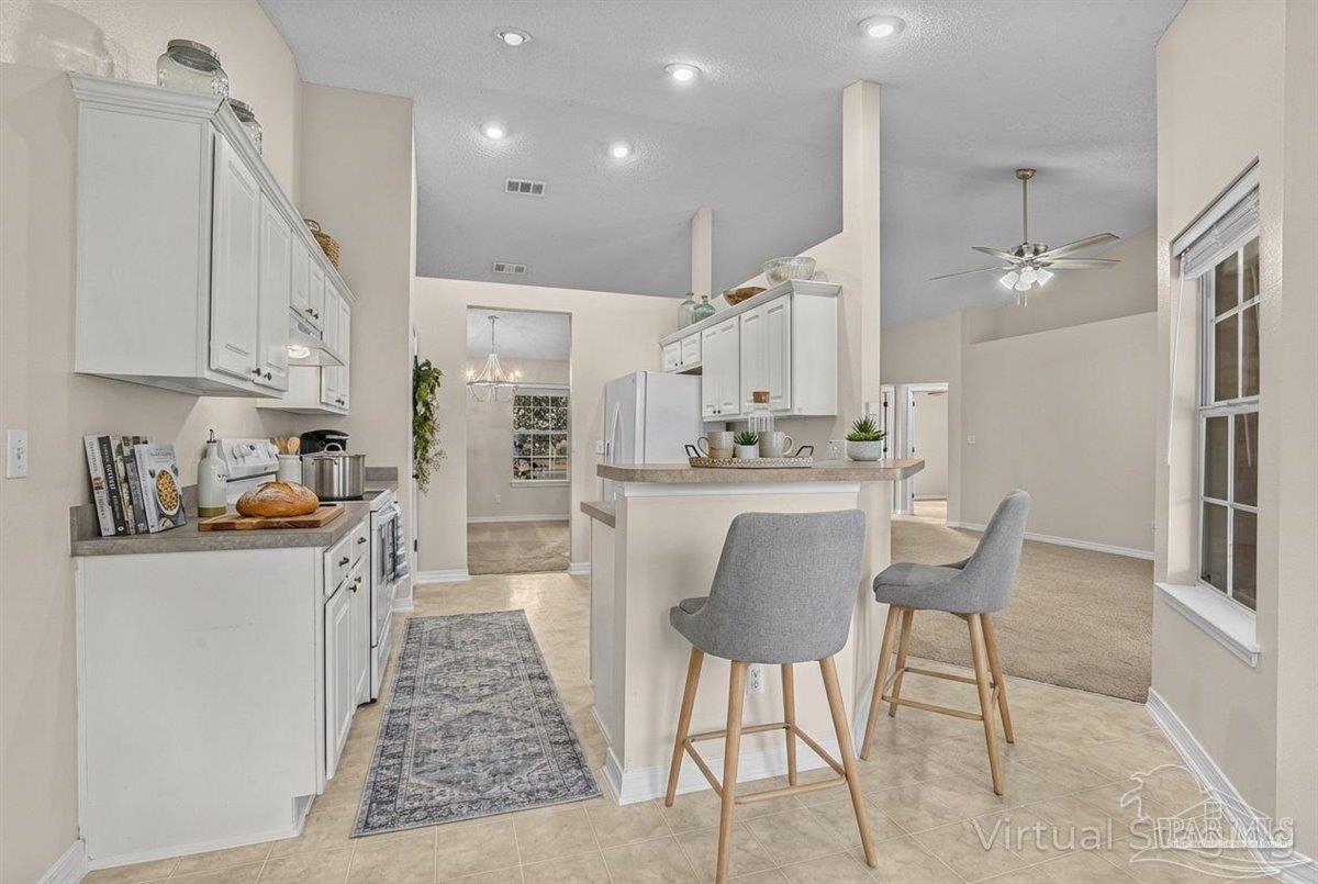 4882 Pineview Ridge Rd