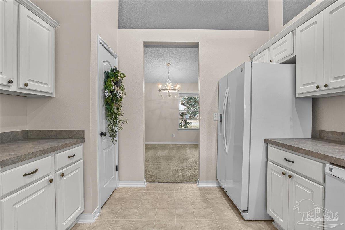 4882 Pineview Ridge Rd