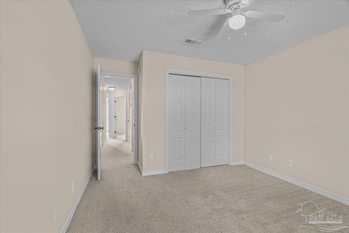 4882 Pineview Ridge Rd