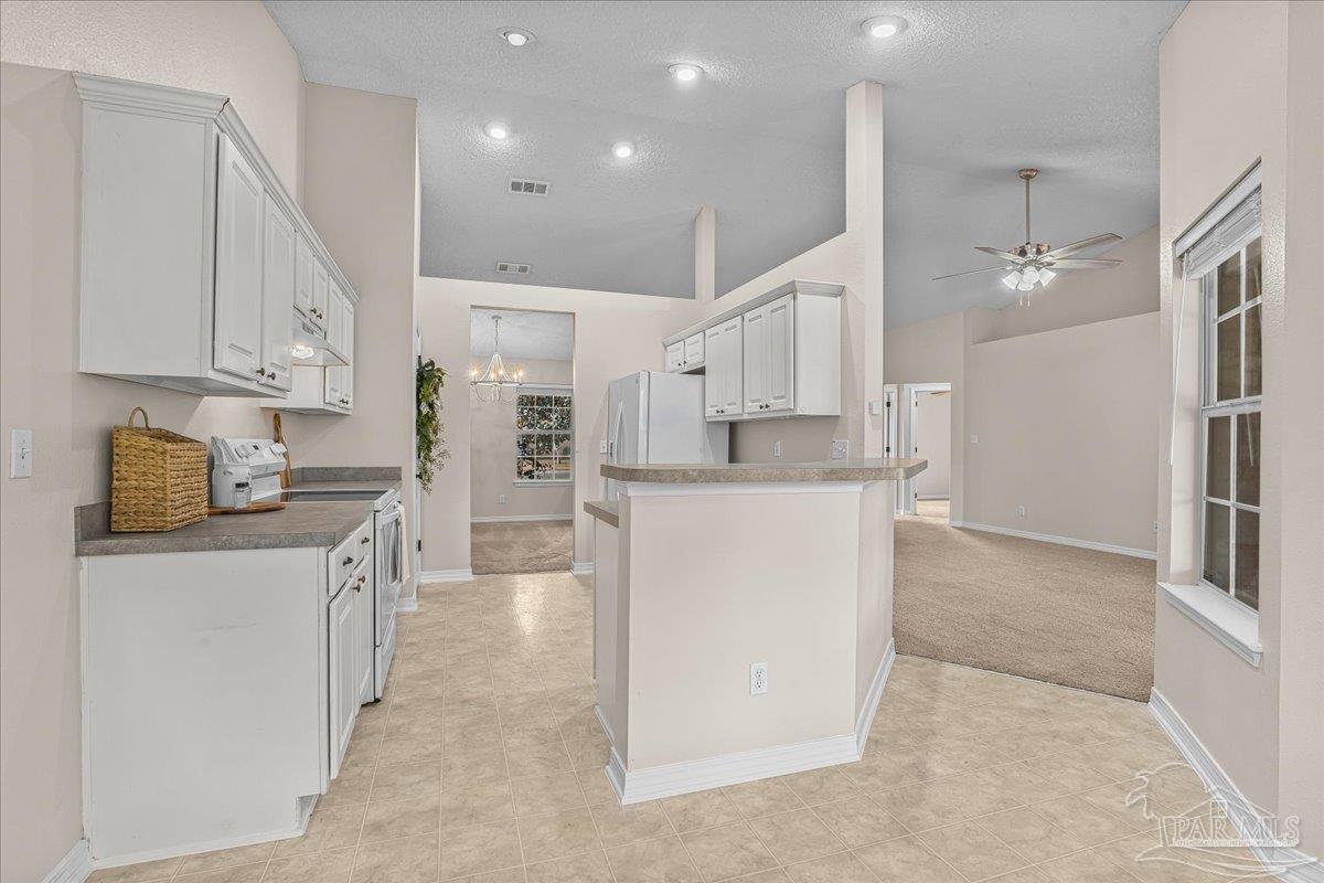 4882 Pineview Ridge Rd
