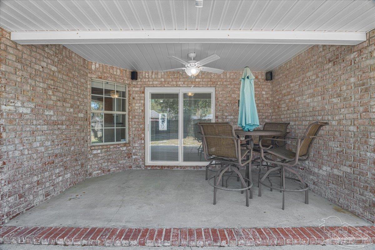 4882 Pineview Ridge Rd