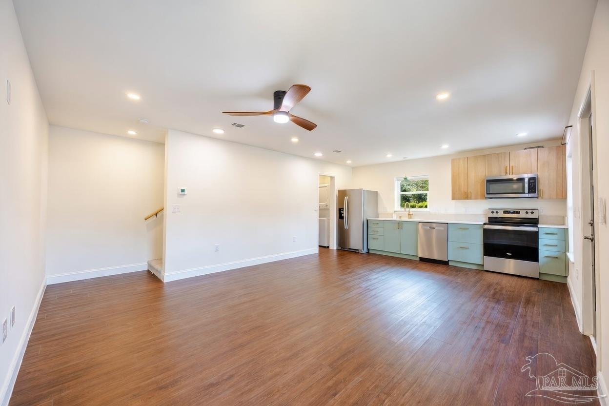 1228 Stow Ave